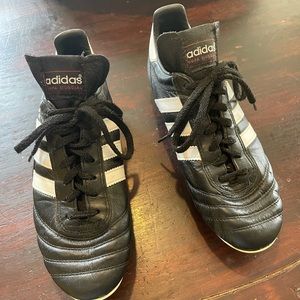 Adidas Copa Mundial leather youth soccer cleats, size 6.5, like new